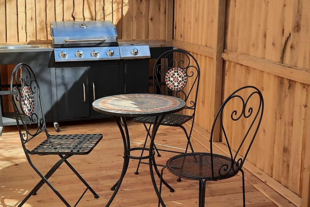 Zirkuswagen Glamping Fuer 2 Mit Veranda Kueche Netflix Parken Und Hofladen Steinhofel Exterior photo